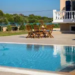 Cape Villa